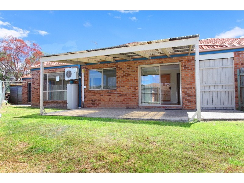 2/2 Bethany Place, Upper Coomera QLD 4209