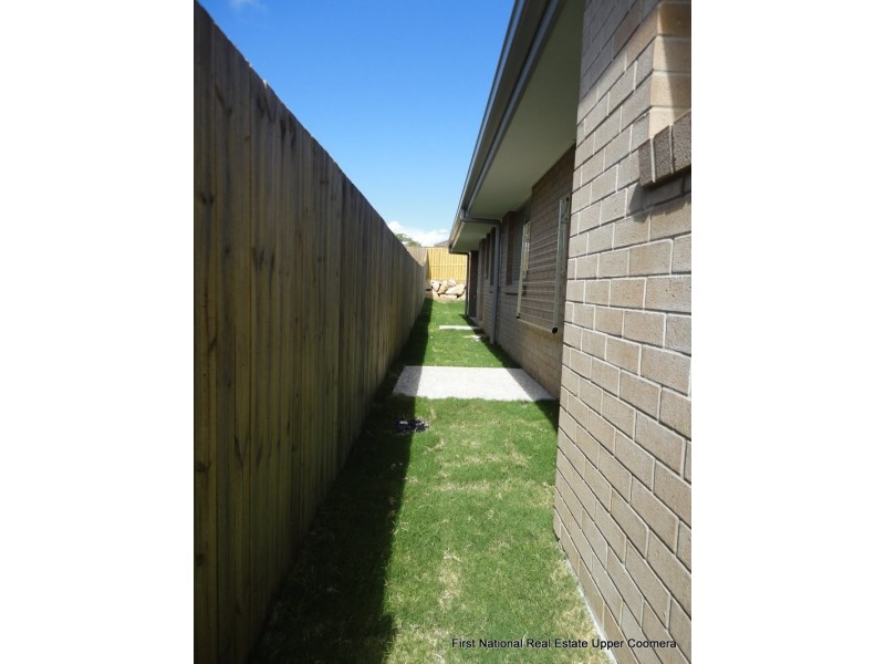 13 Beaumont Drive, Pimpama QLD 4209