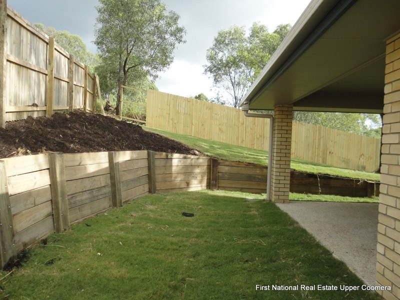 8 Earleham Court, Pimpama QLD 4209