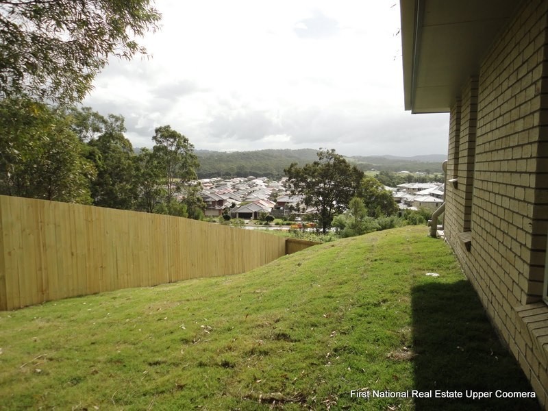 8 Earleham Court, Pimpama QLD 4209