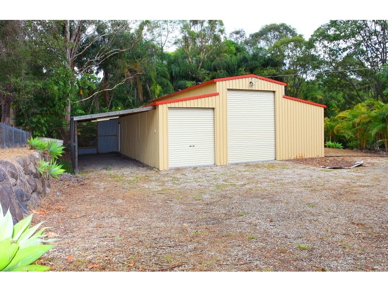 42 Ruth Terrace, Oxenford QLD 4210