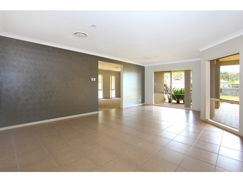 9 Bishopwood Court, Upper Coomera QLD 4209