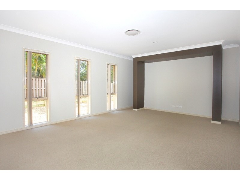 9 Bishopwood Court, Upper Coomera QLD 4209