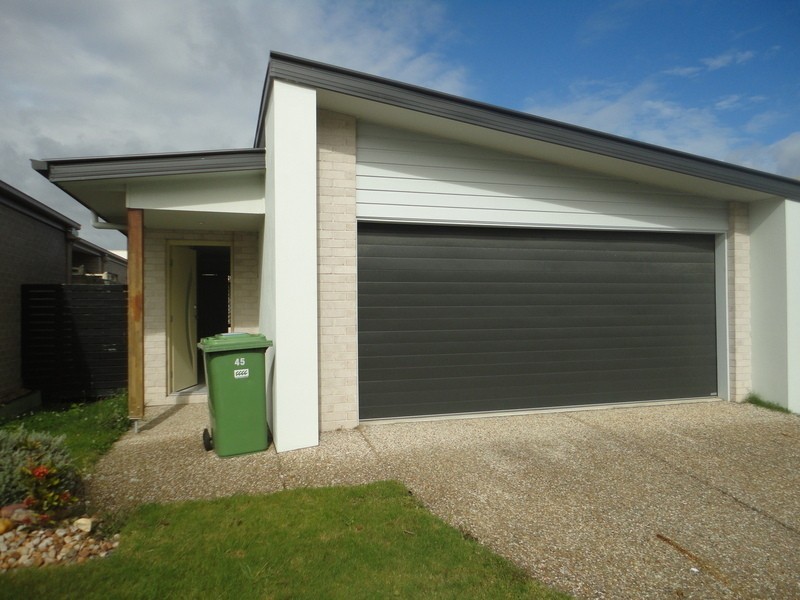 45 Collingrove circuit, Pimpama QLD 4209