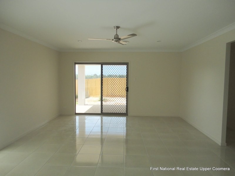 14 Pamphlet Lane, Coomera QLD 4209