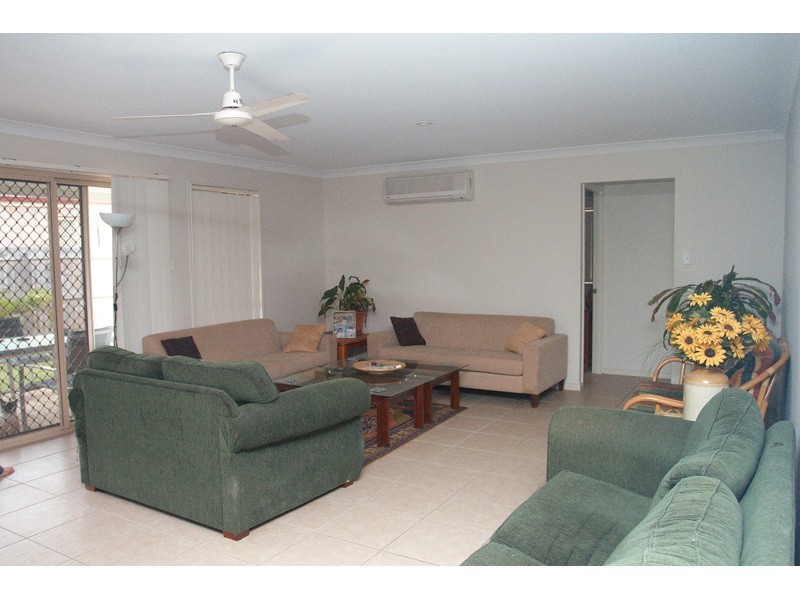 34  Southern Lights Drive, Pimpama QLD 4209