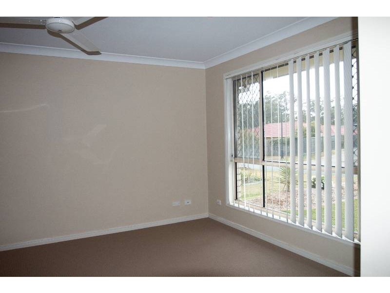 34  Southern Lights Drive, Pimpama QLD 4209