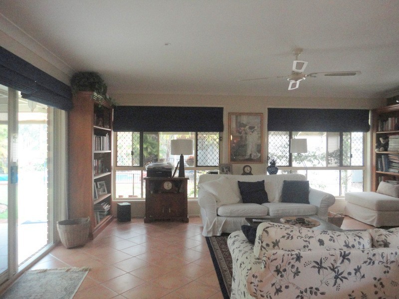 10 Saville Road, Upper Coomera QLD 4209