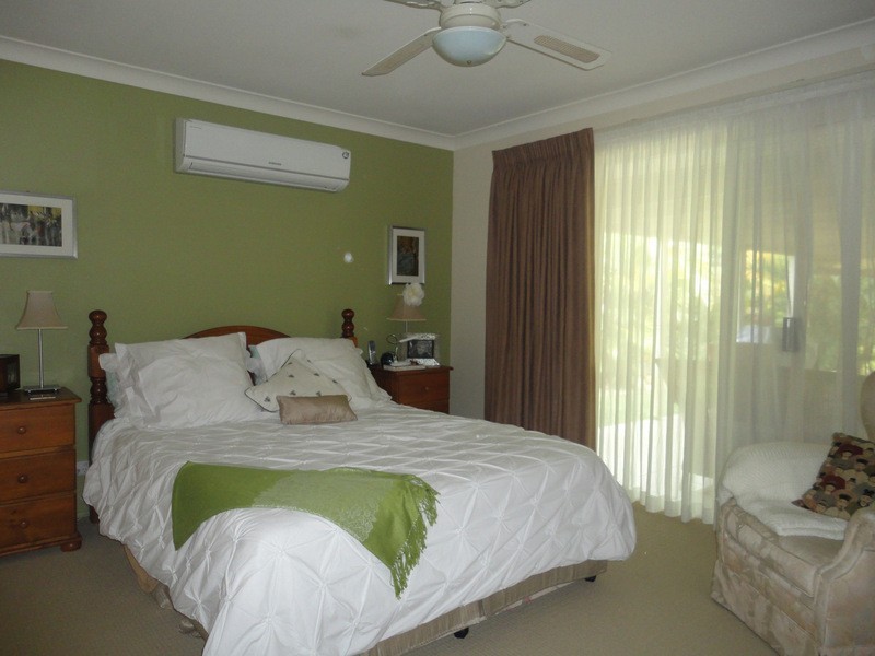 10 Saville Road, Upper Coomera QLD 4209