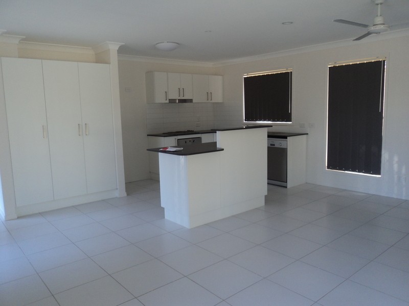 27  Cumulus Circuit, Coomera QLD 4209