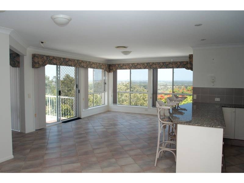 92 Tamworth Drive, Helensvale QLD 4212