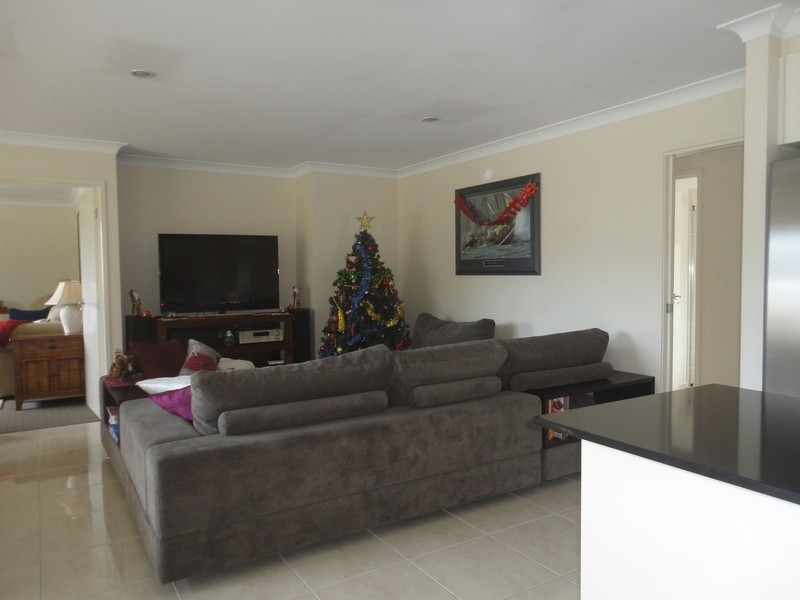 2 Yarrambat Rise, Upper Coomera QLD 4209