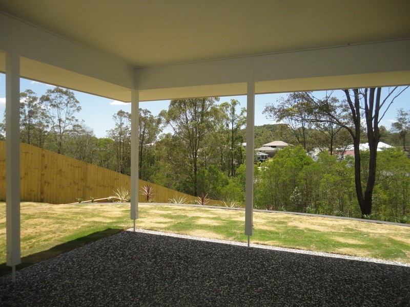 18 Gordon Drive, Upper Coomera QLD 4209