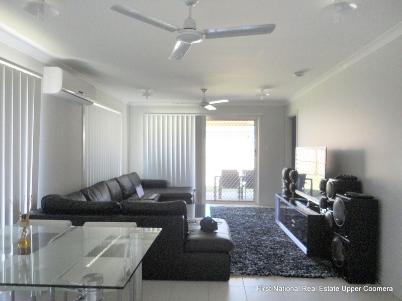 30 Collingrove Circuit, Pimpama QLD 4209