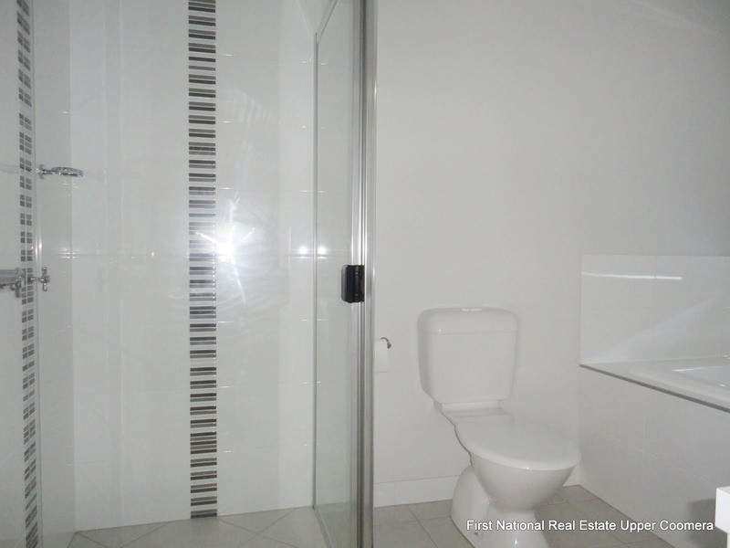 30 Collingrove Circuit, Pimpama QLD 4209