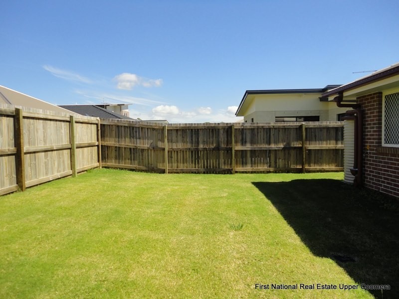 30 Collingrove Circuit, Pimpama QLD 4209