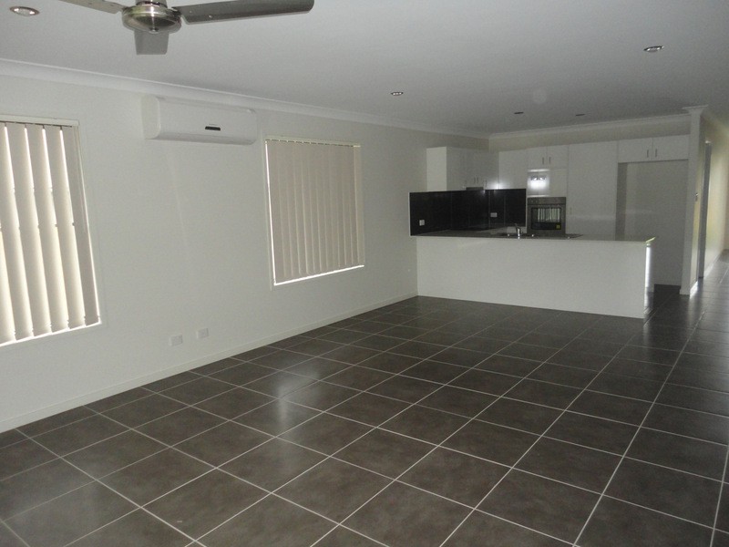 2 Melissa, Upper Coomera QLD 4209
