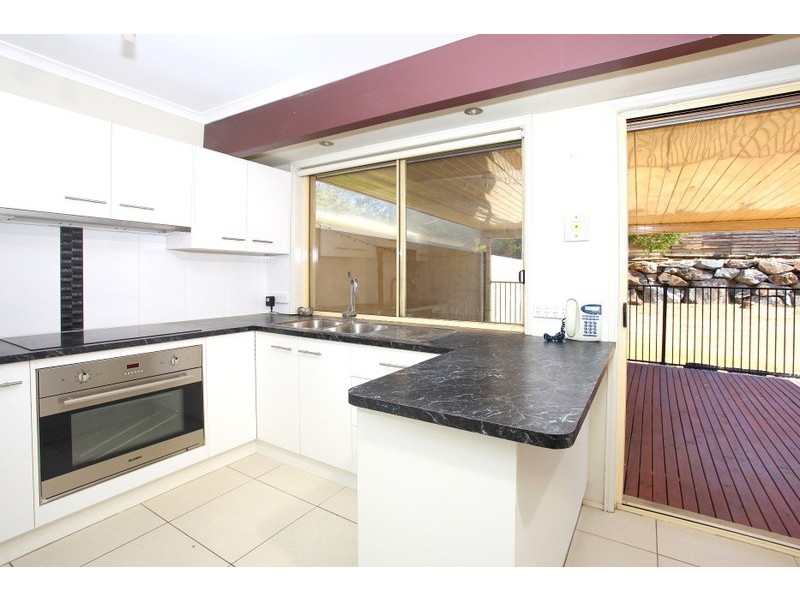 1/4 Story Street, Oxenford QLD 4210