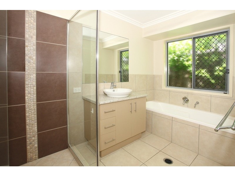 39 Rainbow Circuit, Coomera Waters QLD 4209