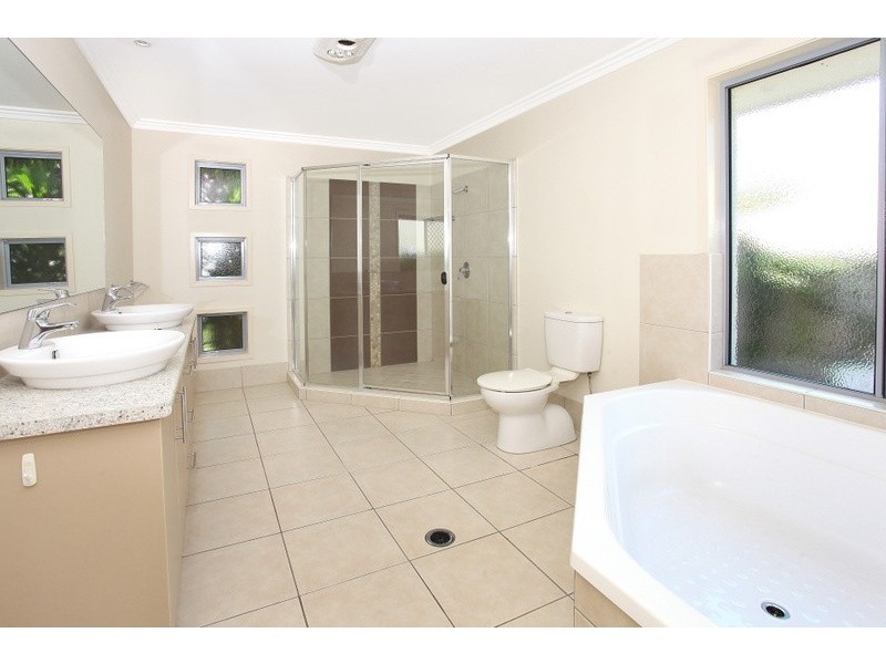 39 Rainbow Circuit, Coomera Waters QLD 4209