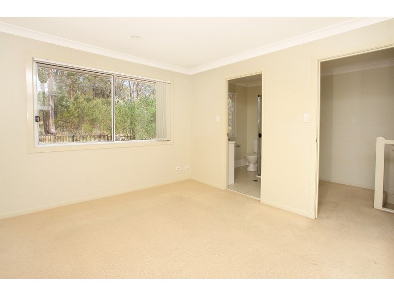 2/10 Bailer Street, Coomera QLD 4209