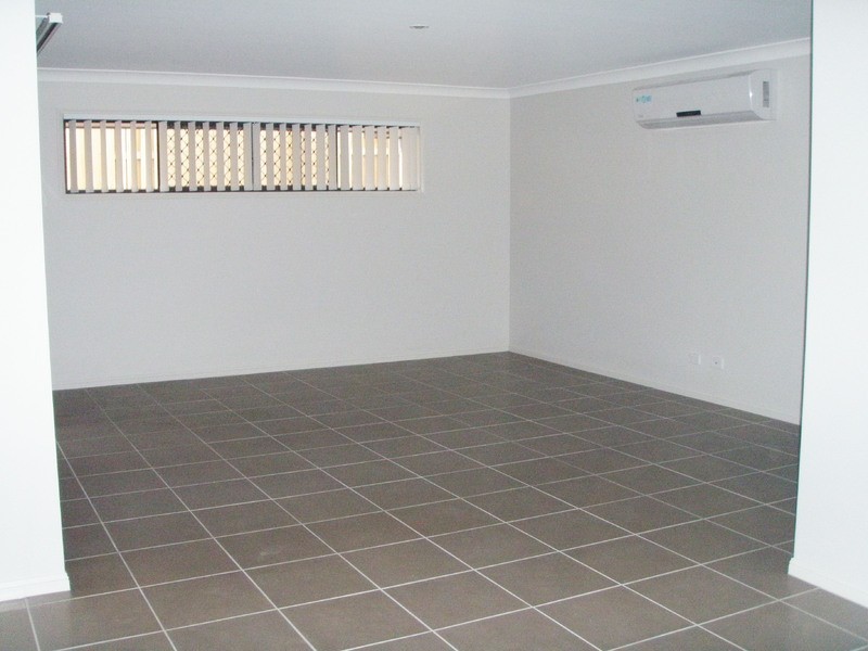 2 Tribulation Crescent, Coomera QLD 4209