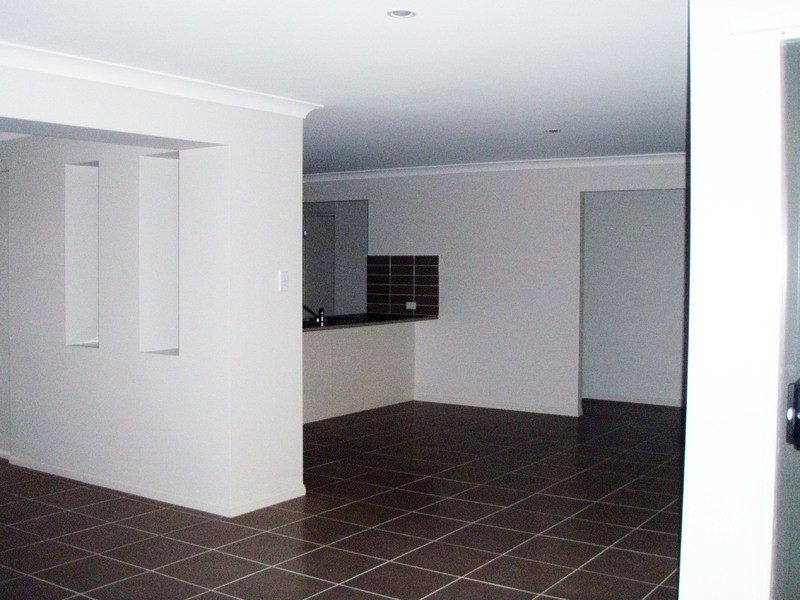 2 Tribulation Crescent, Coomera QLD 4209