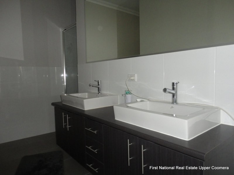 8 McDowall Court, Coomera QLD 4209