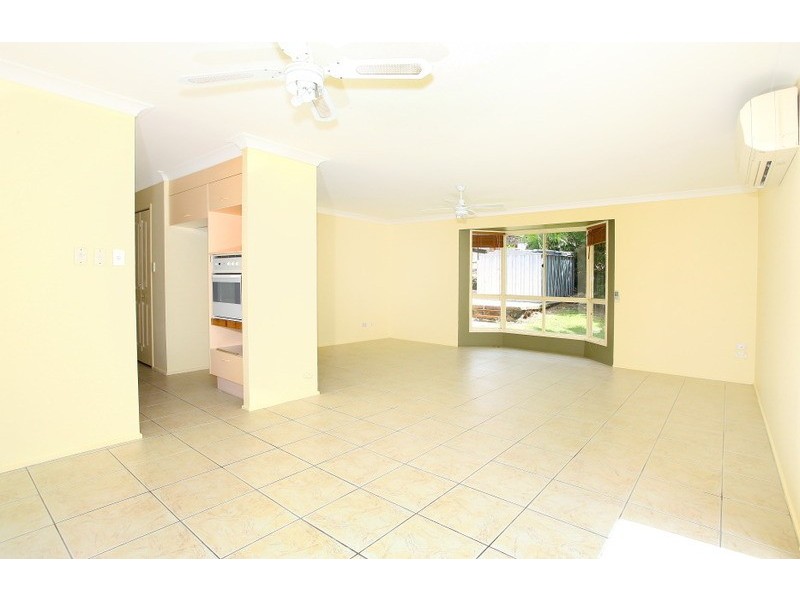 9 Florida Place, Oxenford QLD 4210