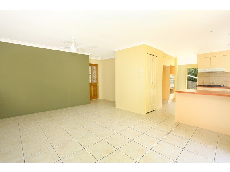 9 Florida Place, Oxenford QLD 4210