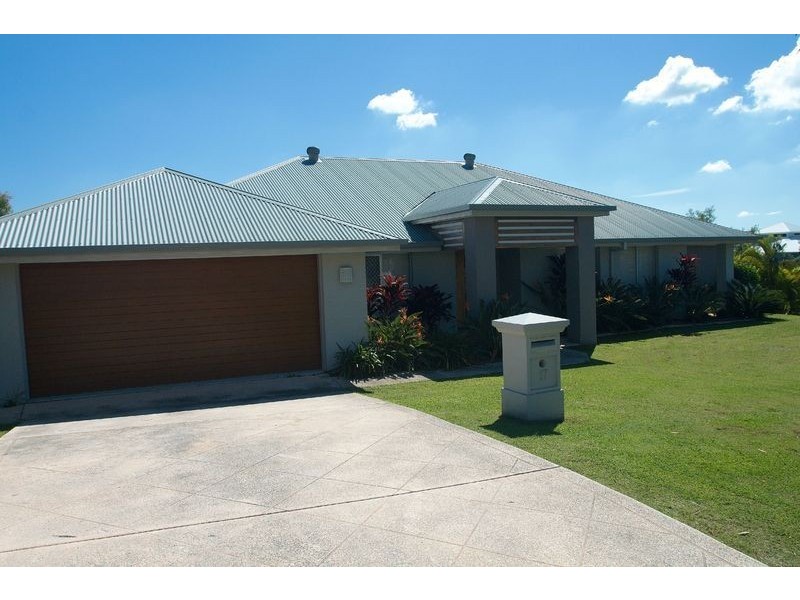 17 Slipstream Road, Coomera Waters QLD 4209