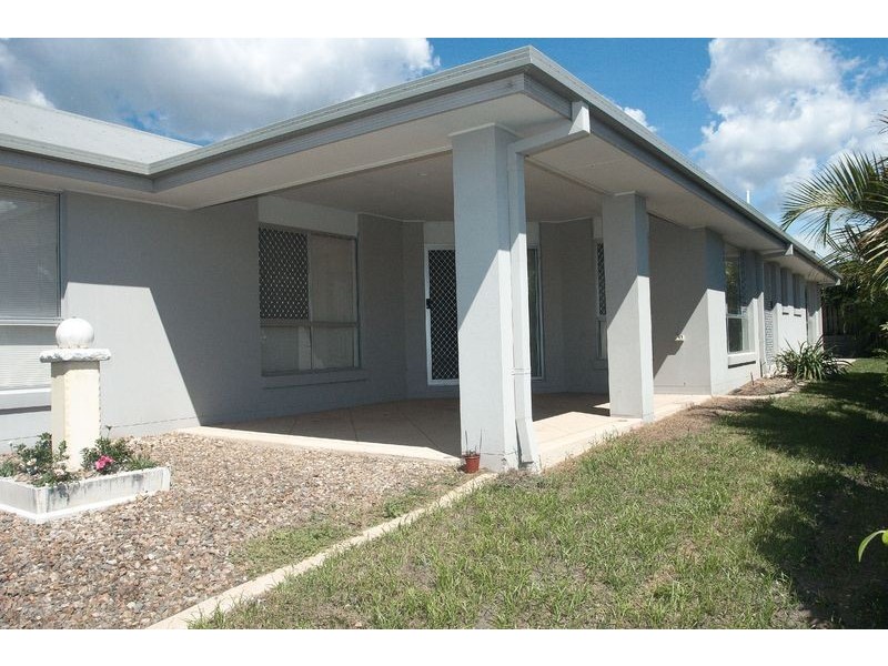 17 Slipstream Road, Coomera Waters QLD 4209