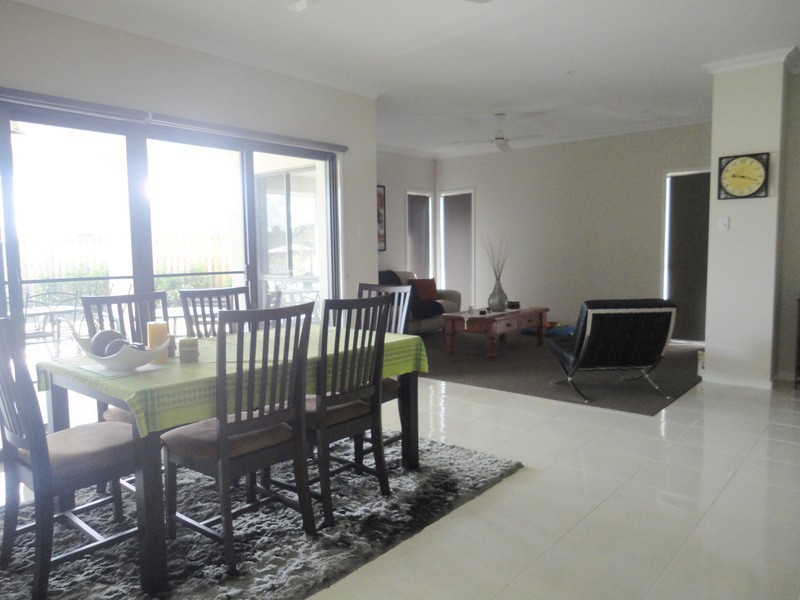 60 Rivermill Terrace, Maudsland QLD 4210