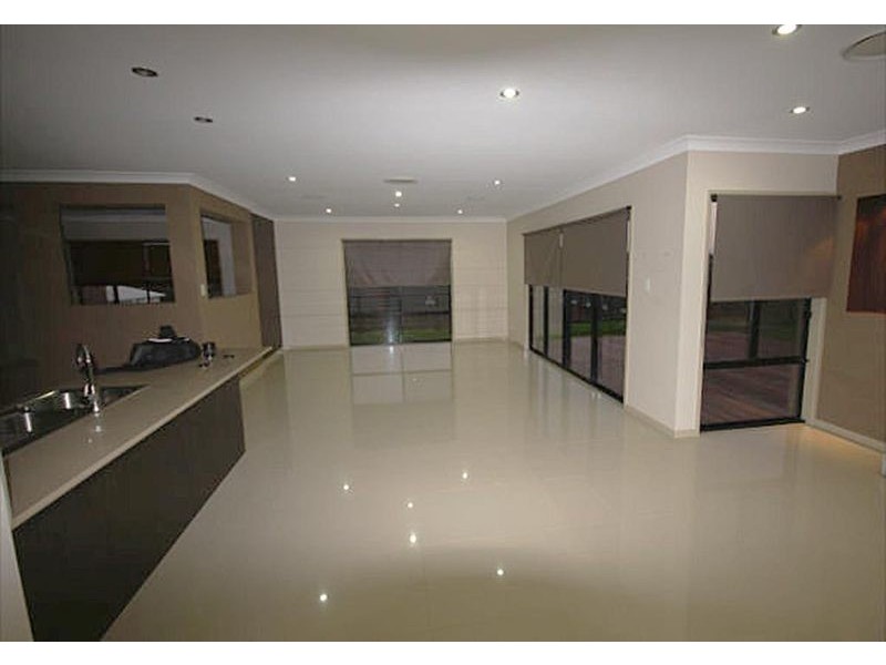 22 Major Mitchell Drive, Upper Coomera QLD 4209