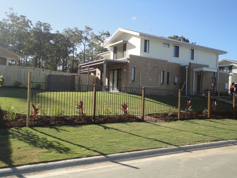 1/4 Kelly Avenue, Coomera QLD 4209