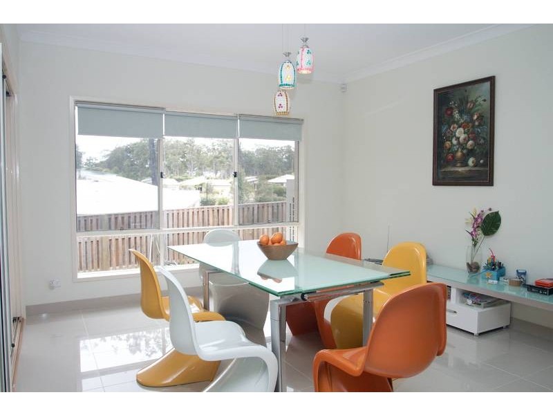16 Paradise Street, Coomera QLD 4209