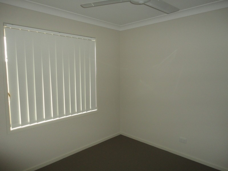 11 John Crescent, Pimpama QLD 4209