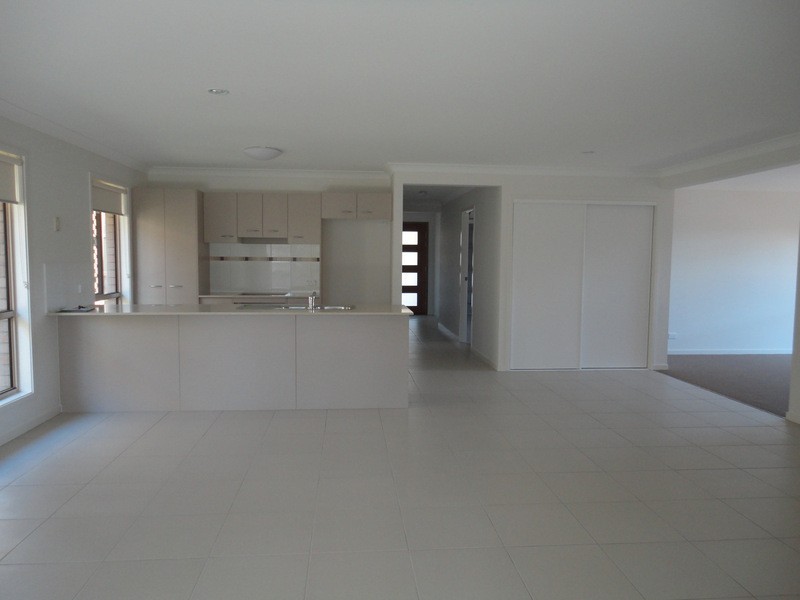 18 McWang Road, Pimpama QLD 4209