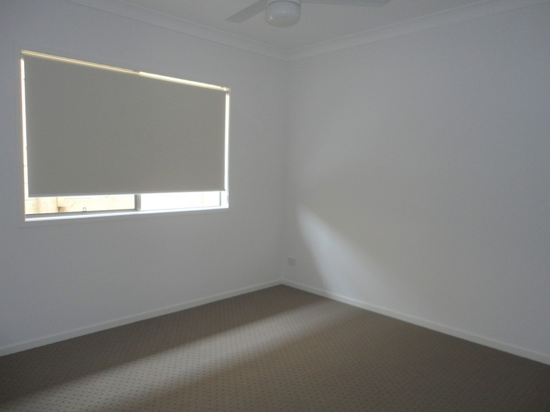 4 Dayflower Street, Upper Coomera QLD 4209