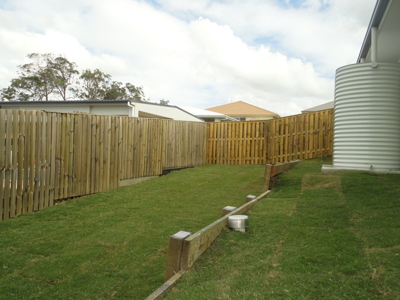 4 Dayflower Street, Upper Coomera QLD 4209