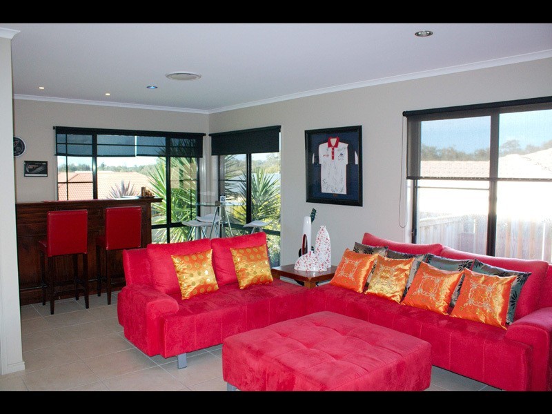 27 Treeline Circuit, Upper Coomera QLD 4209