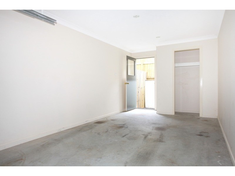 2/11 Seagreen Drive, Coomera QLD 4209