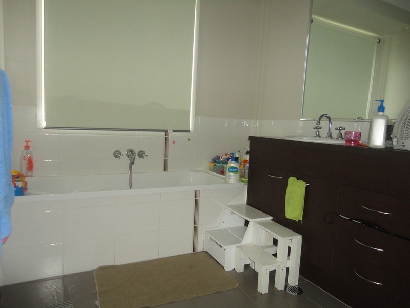 7 Ansett Way, Upper Coomera QLD 4209