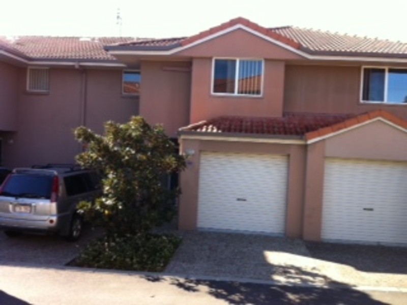 124/1 Coelia Court, Carrara QLD 4211