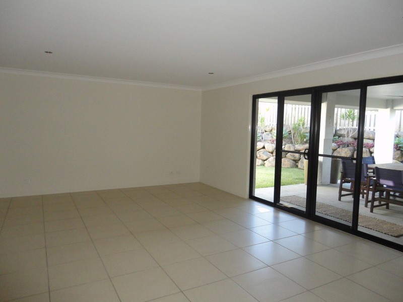 33  Candlebark Circuit, Upper Coomera QLD 4209