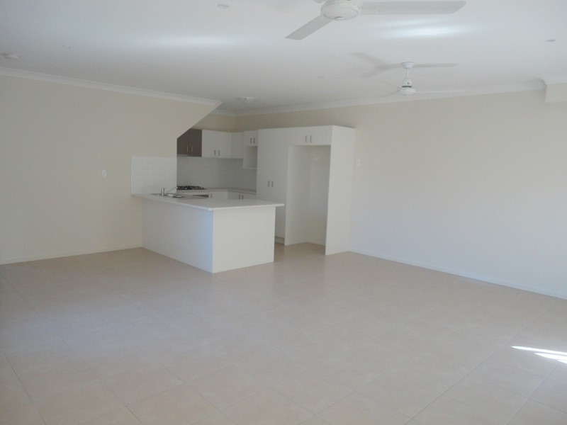 6a Kelly Avenue, Coomera QLD 4209