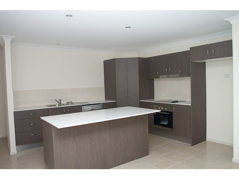 9 Tribulation Crescent, Coomera QLD 4209