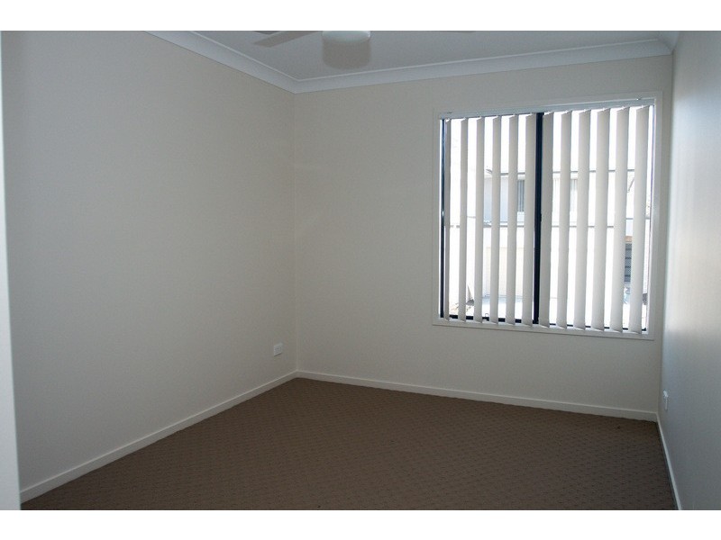 4a Kelly Avenue, Coomera QLD 4209