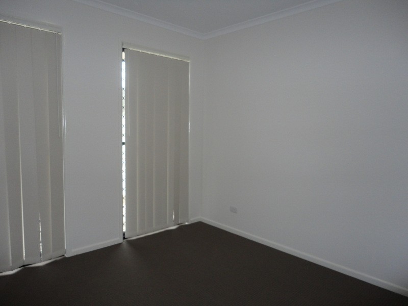 8  Wildflower Circuit, Upper Coomera QLD 4209