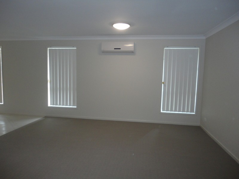 7 Olivia Close, Coomera QLD 4209